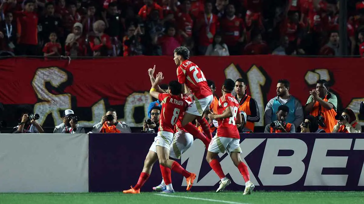 الخطيب يحسم مصير كولر بعد التعادل مع بيراميدز وضياع الأمل في التتويج بالدوري ونجم الأهلي يغيب لنهاية الموسم للإصابة!