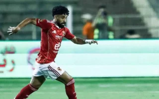 ثلاثي يرحل عن الأهلي رسميًا.. ونادِ سعودي جديد يدخل سباق مروان عطية
