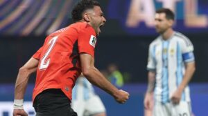 الأهلي يقترب من تجديد عقدي ياسر إبراهيم ومحمد هاني