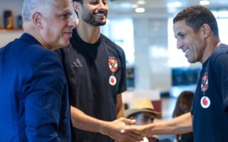 بعد ابعاد محمد الشناوي من التشكيل.. تحديد قائد الأهلي في الملعب خلال الموسم الجديد