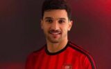 منصف بقرار يوجه رسالة لجماهير الأهلي بعد وصوله إلى معسكر إسبانيا
