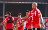 جراحة ناجحة لمدافع الأهلي عمرو الجزار في ألمانيا