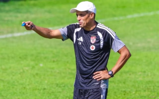الأهلي يحسم موقف عموتة قبل القمة.. لا علاقة لنتيجة الزمالك بمصيره